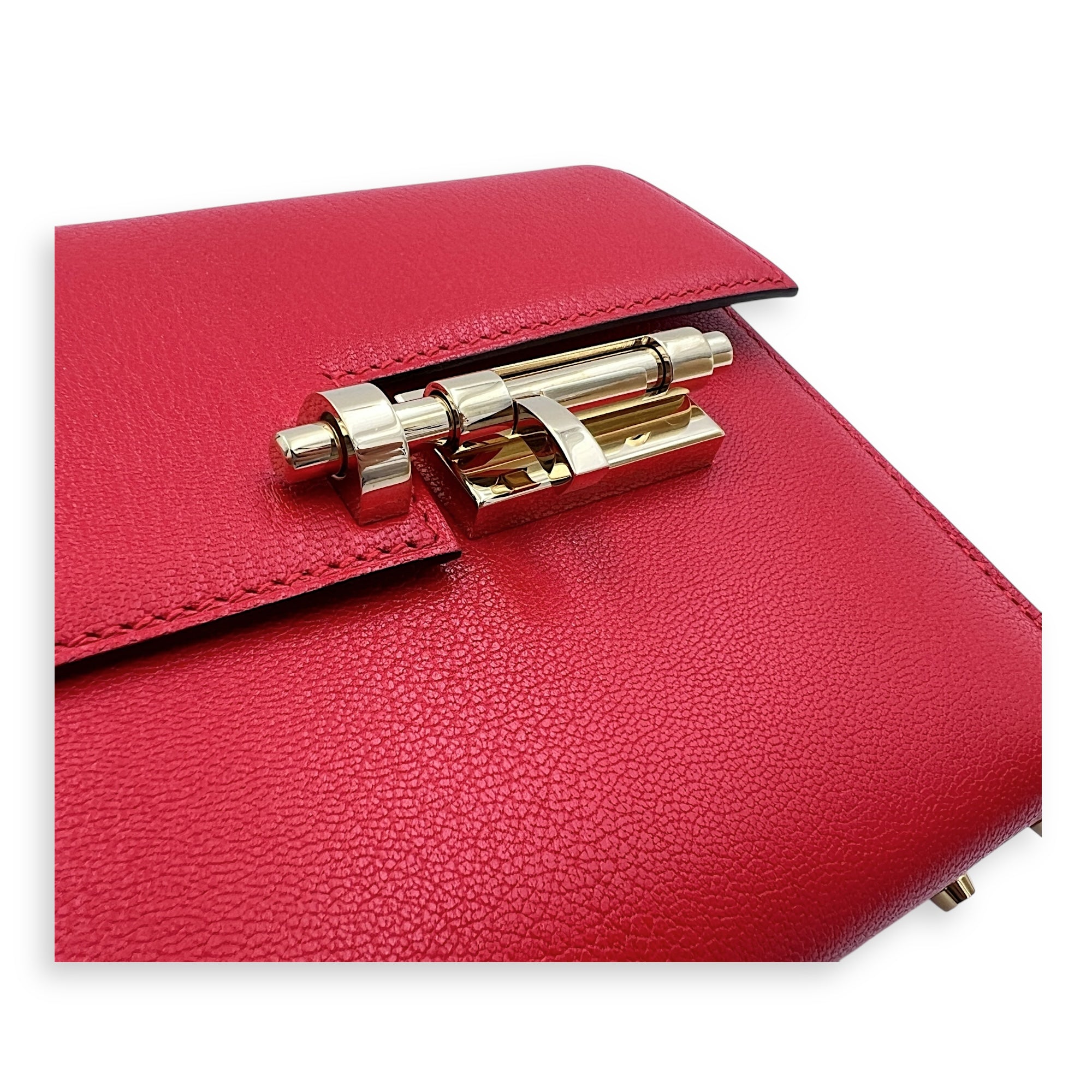 Verrou Chaine Mini Rouge De Coeur Crossbody Bag in Chevre Mysore, Brushed Gold hardware