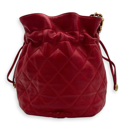 Quilted Drawstring Vintage Crossbody Bag Red in Lambskin, Gold hardware