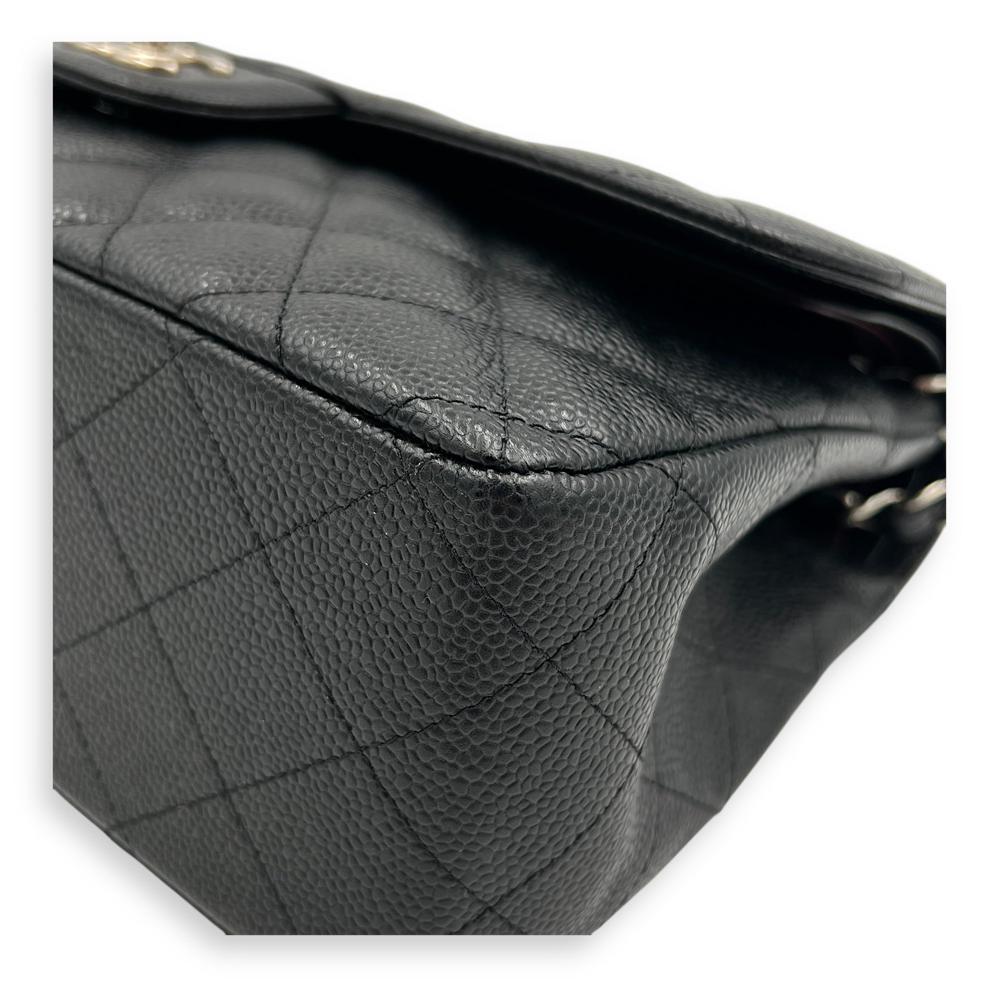 Classic Double Flap Jumbo Black Shoulder Bag in Caviar Leather, Silver hardware