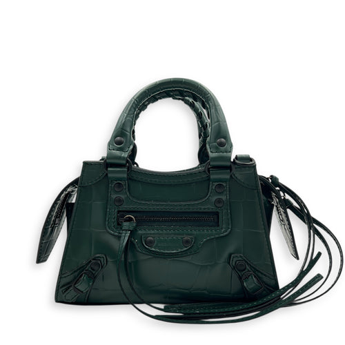 Neo Classic Top Handle Bag Green in Crocodile Embossed Calfskin, Black hardware