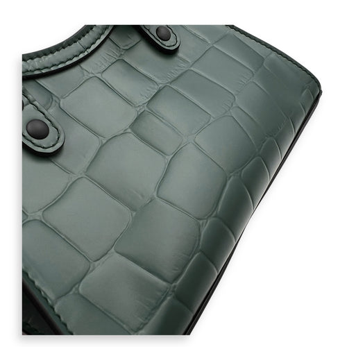 Neo Classic Top Handle Bag Green in Crocodile Embossed Calfskin, Black hardware