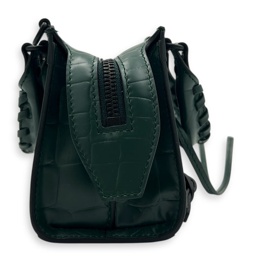 Neo Classic Top Handle Bag Green in Crocodile Embossed Calfskin, Black hardware