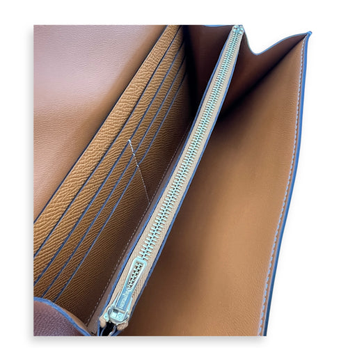 Constance To Go Toffe Crossbody Bag in Epsom, Gold hardware