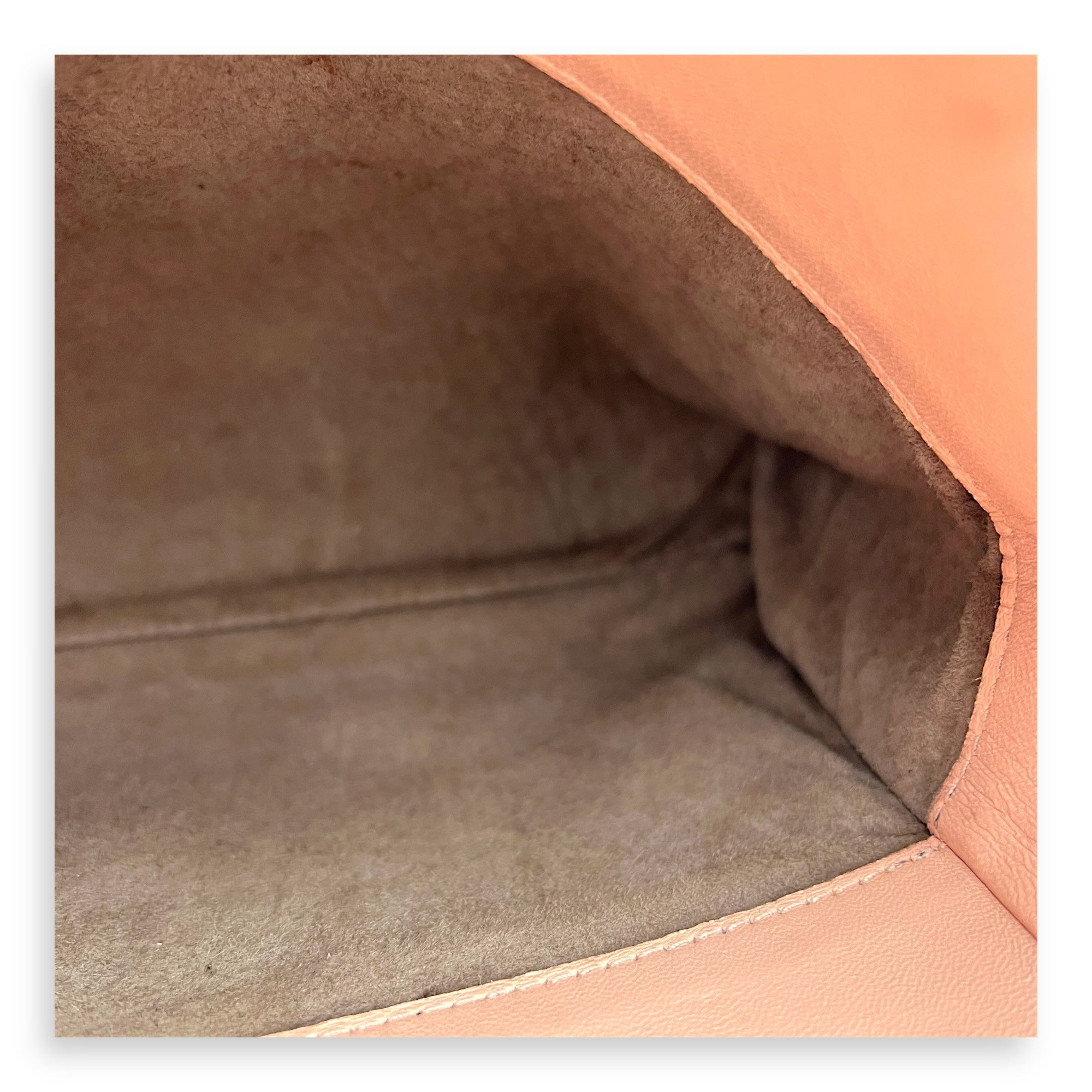 NA Shoulder Bag Beige in Calfskin, Gunmetal hardware