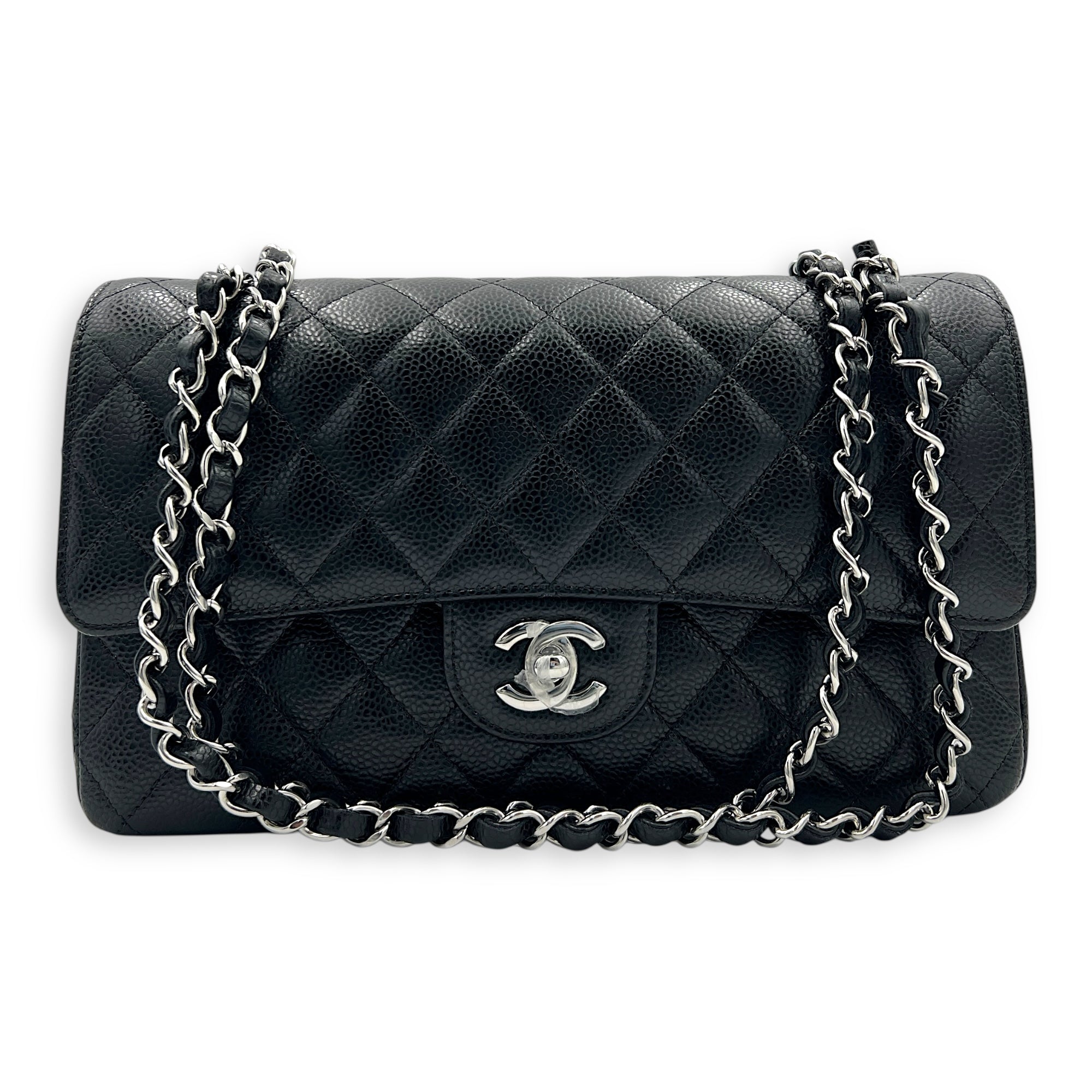 Classic Shoulder Bag Medium Black in Caviar Leather, Silver hardware