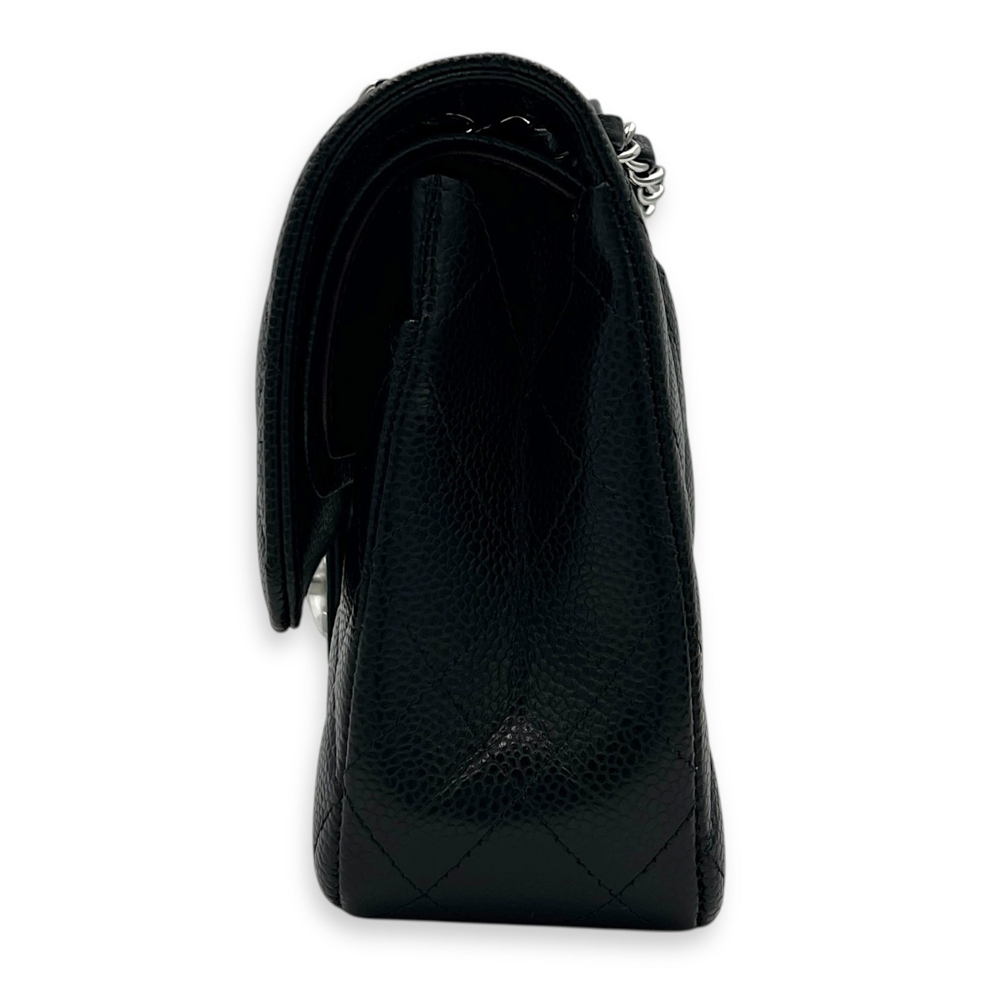 Classic Shoulder Bag Medium Black in Caviar Leather, Silver hardware