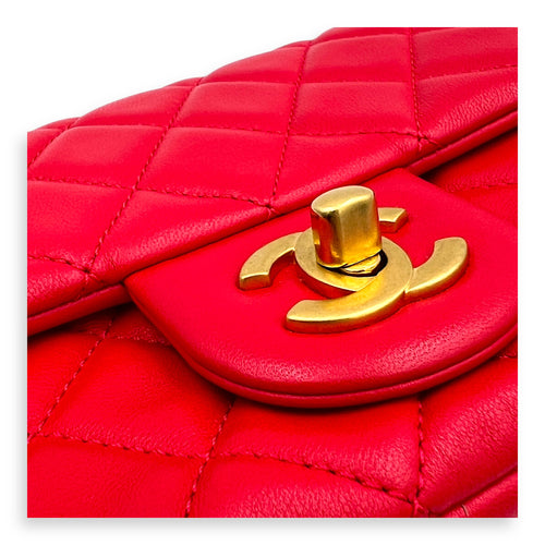 Mini Square Pearl Crush Shoulder Bag Red in Lambskin, Gold hardware