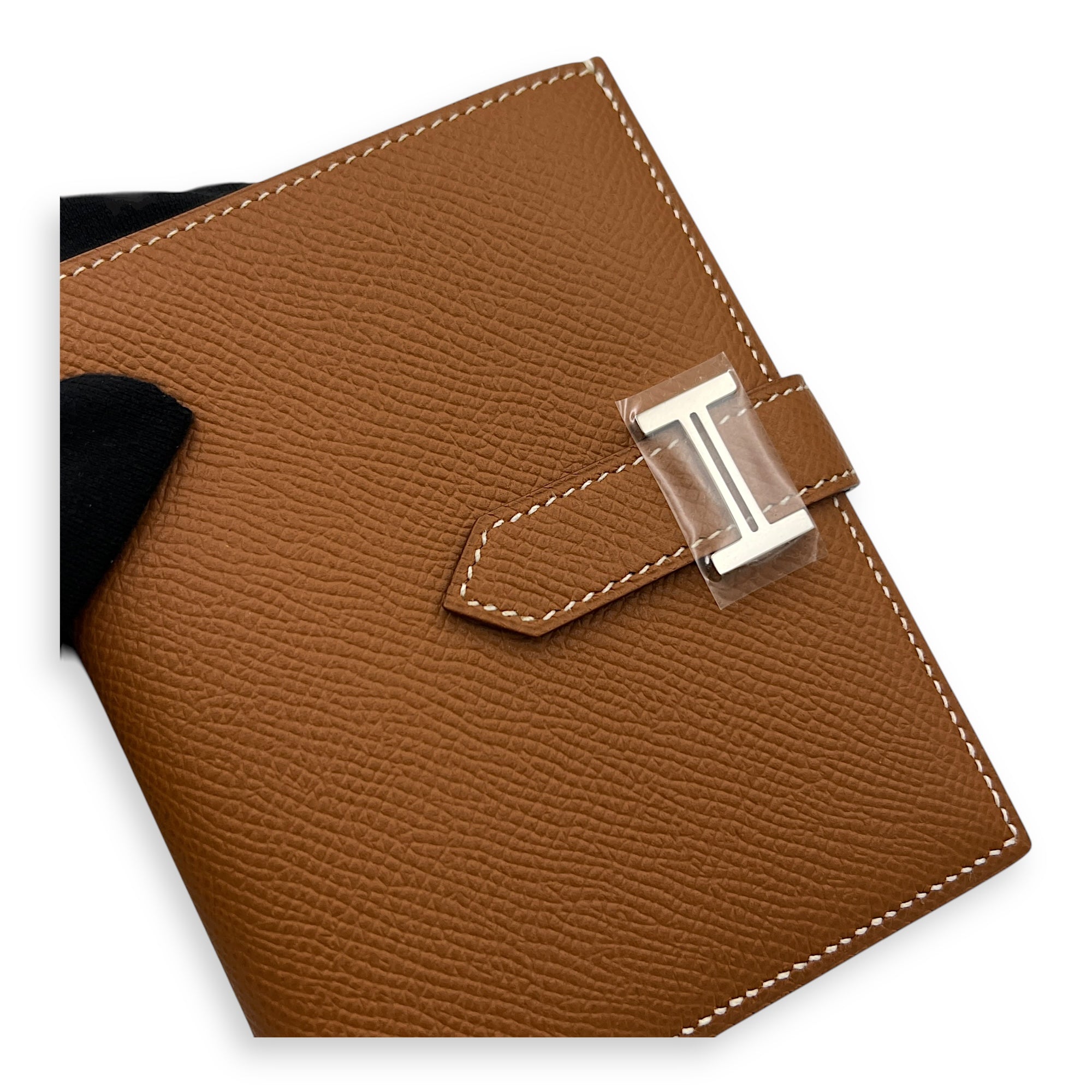 Bearn Compact Gold Wallet in Epsom, Palladium hardware