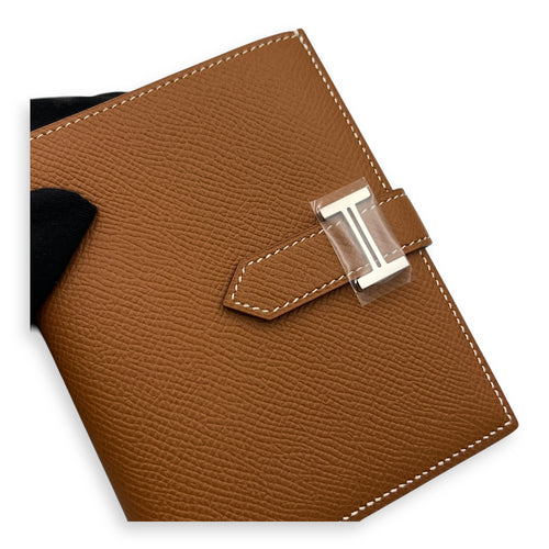 Bearn Compact Gold Wallet in Epsom, Palladium hardware