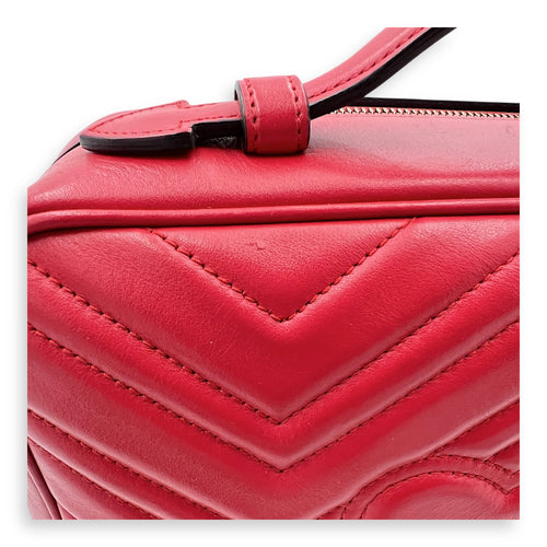 GG Marmont Top Handle Bag Red in Calfskin, Gold hardware