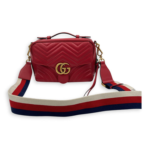 GG Marmont Top Handle Bag Red in Calfskin, Gold hardware