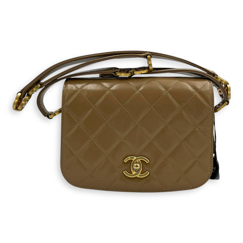 CC Brown Crossbody Bag in Shiny Calfskin, Gold hardware