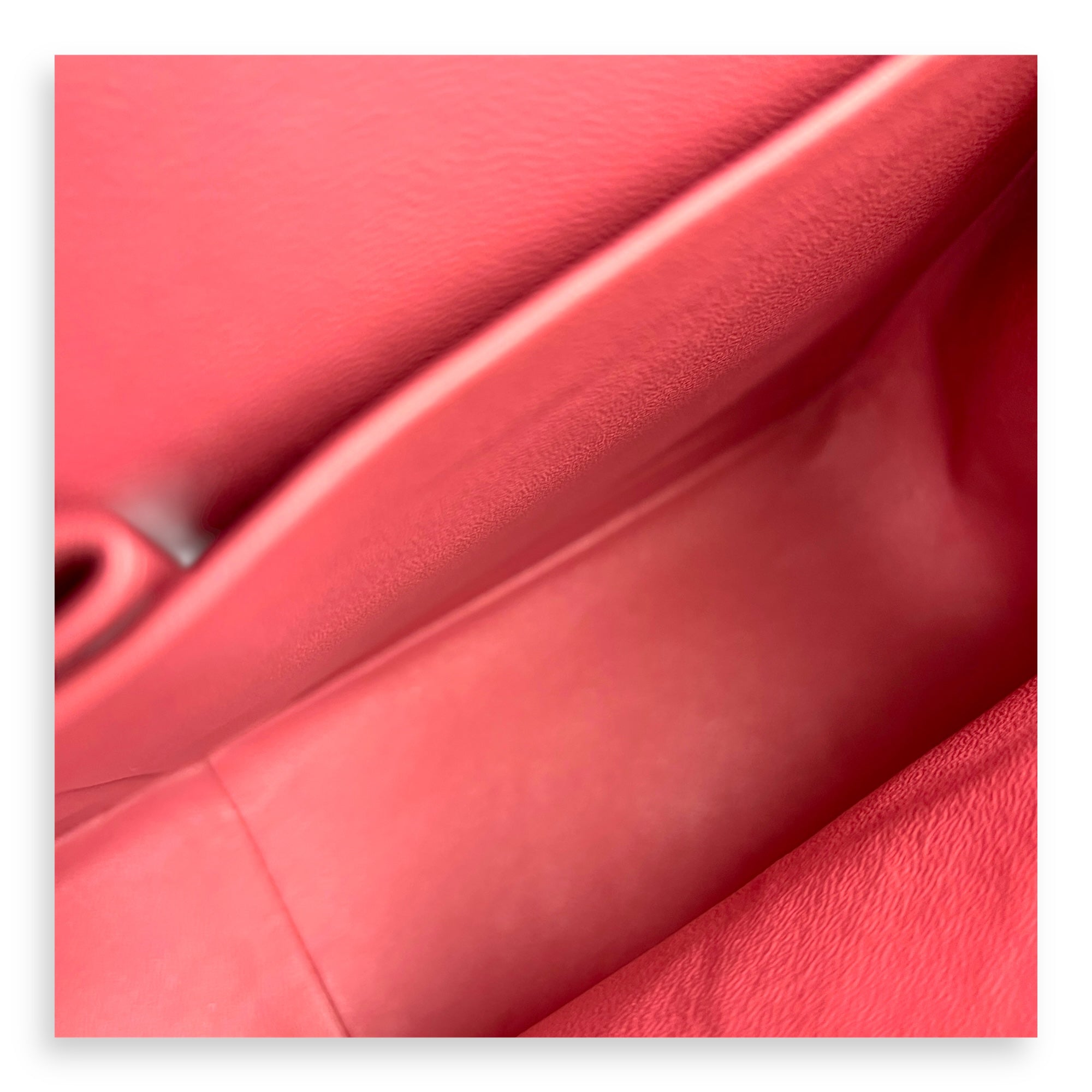 Classic Shoulder Bag Jumbo Pink in Lambskin, Silver hardware