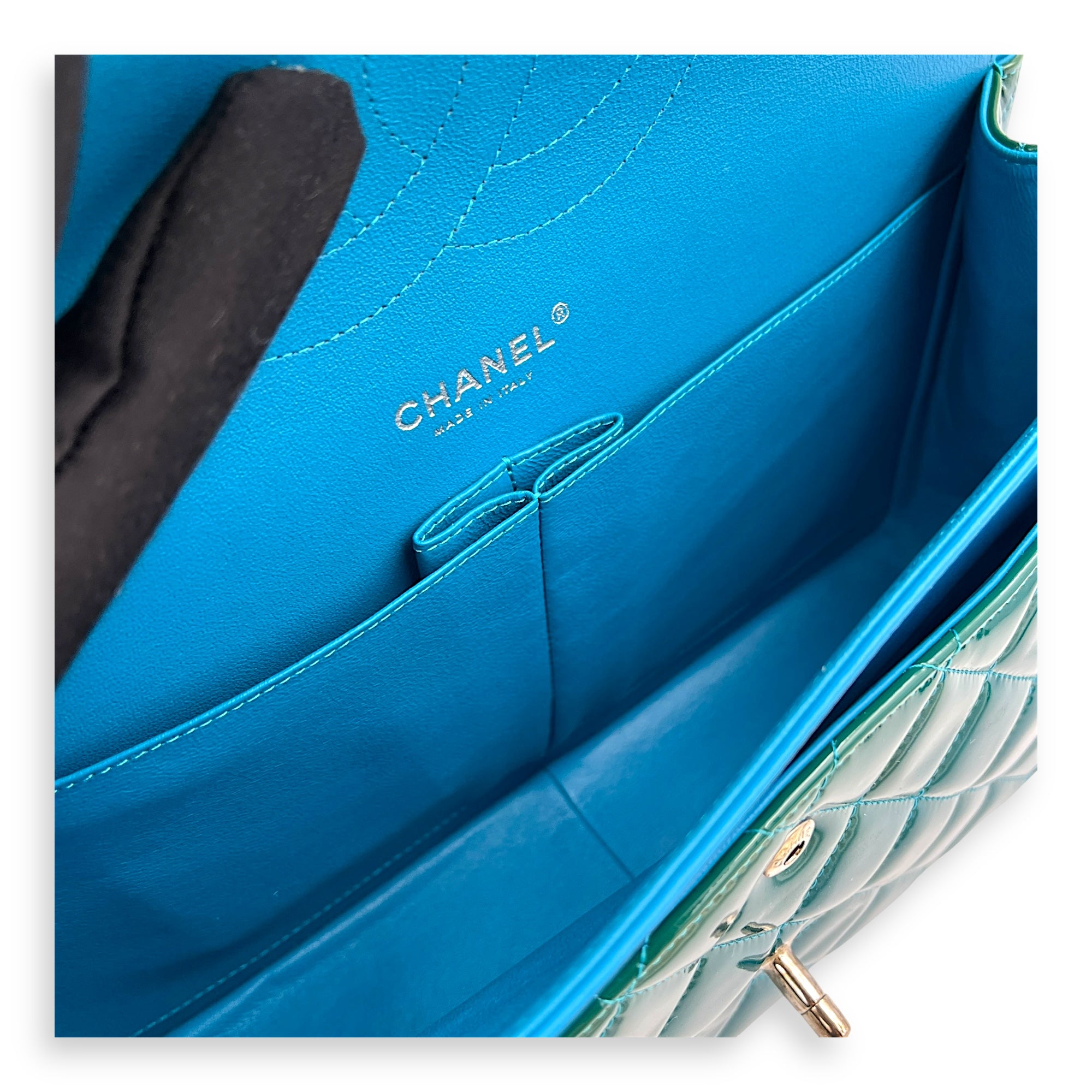 Classic flap Top Handle Bag Blue in Patent leather, Silver hardware