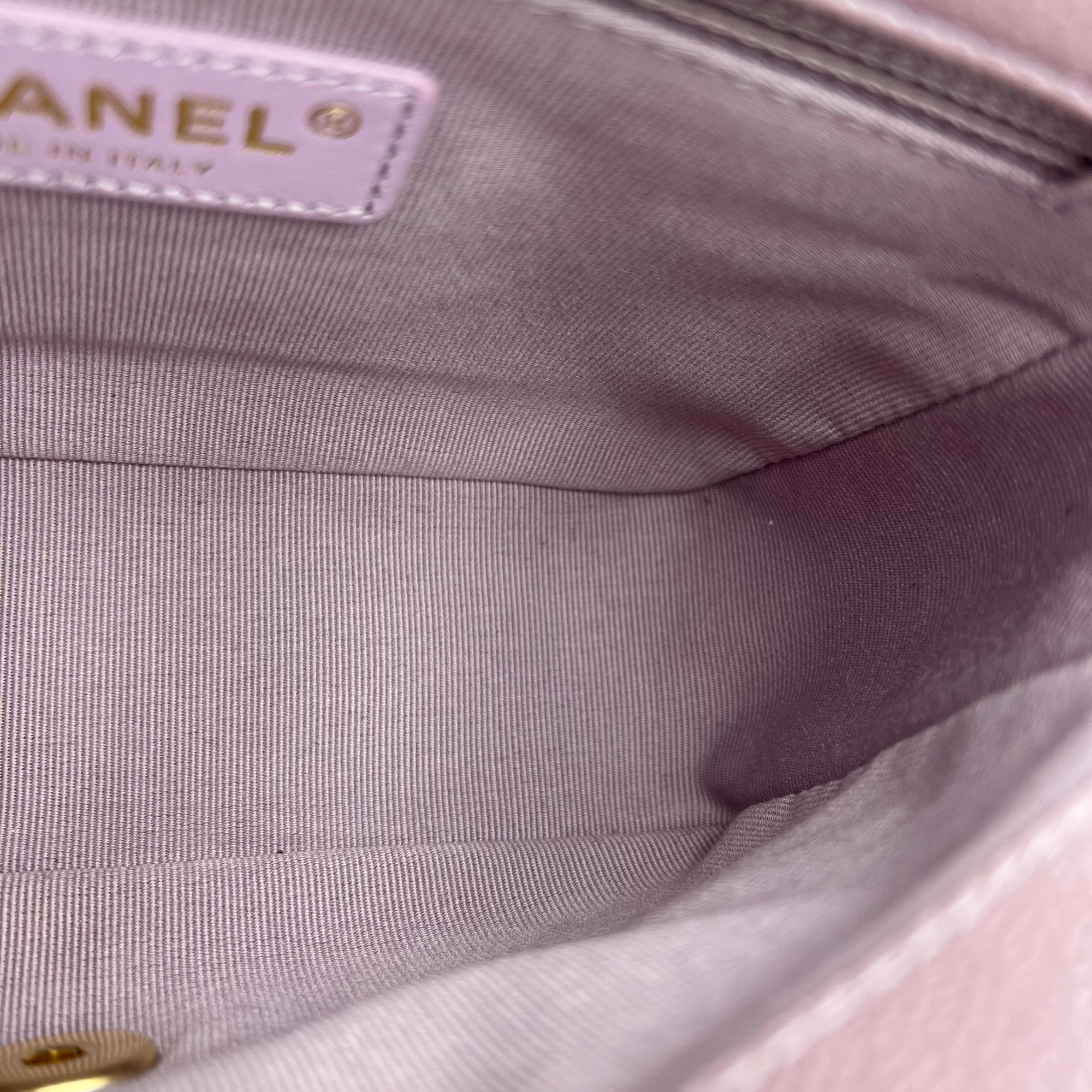 21K My Perfect Shoulder Bag Mini Iridescent Purple Pink in Caviar Leather, Gold hardware