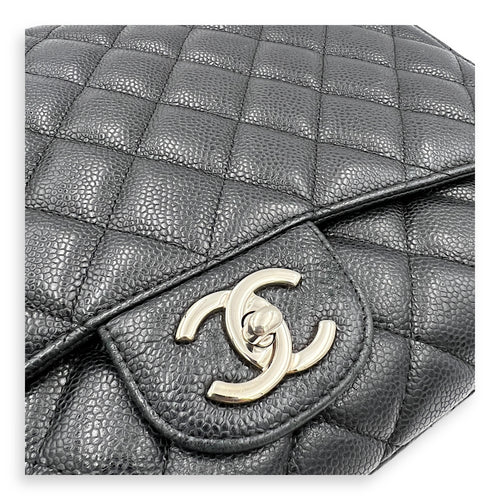 Classic Shoulder Bag Maxi Black in Caviar Leather, Silver hardware