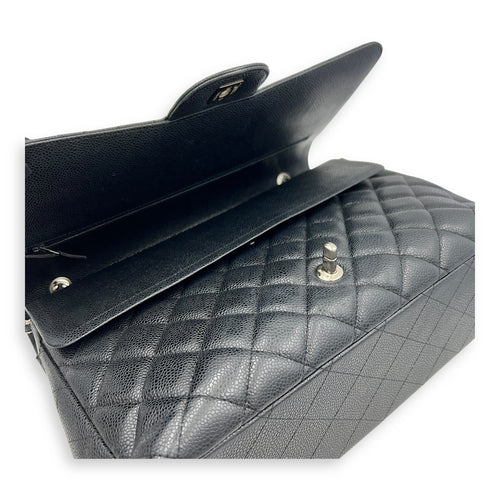 Classic Shoulder Bag Maxi Black in Caviar Leather, Silver hardware