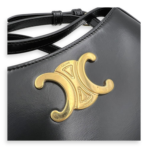 Tilly Black Shoulder Bag in Calfskin, Gold hardware