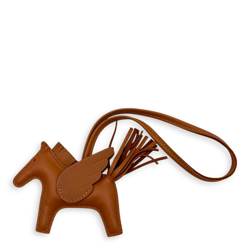 Pegasus PM Gold Charm in Swift