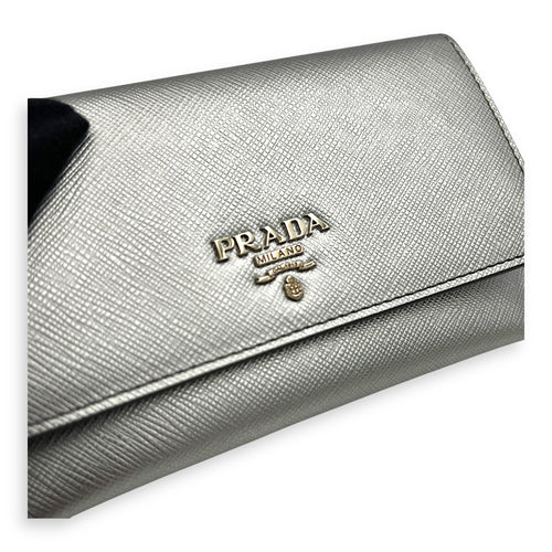 SAFFIANO WALLET Wallet Silver in Calfskin, Silver hardware