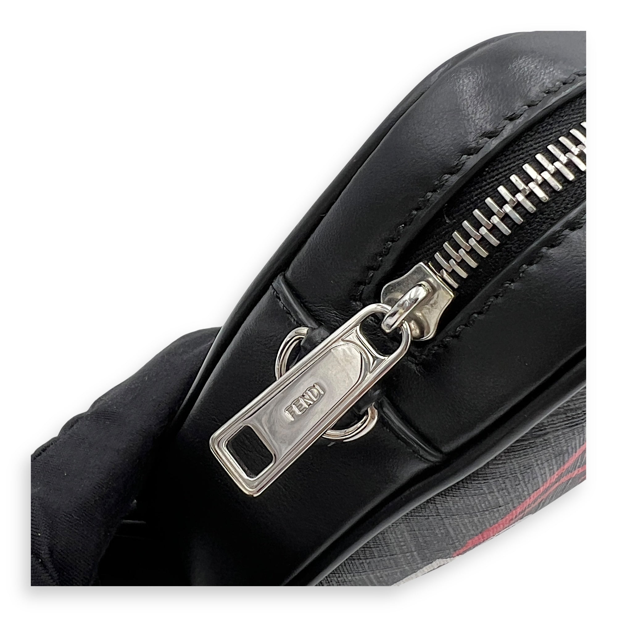 Camera Black Crossbody Bag in Coated Canvas, Silver hardware
