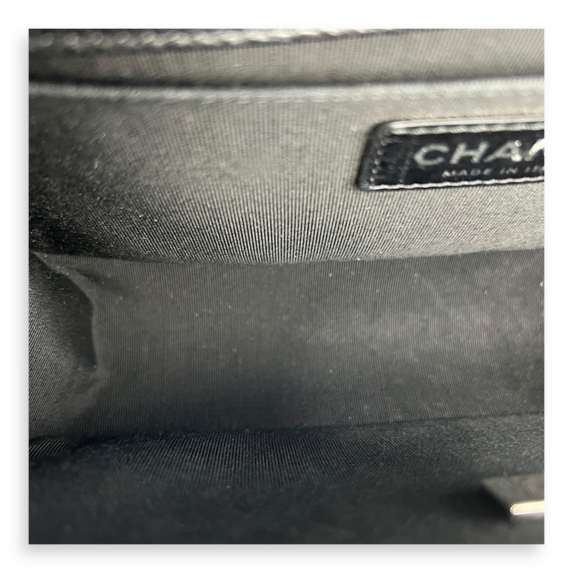 Boy Shoulder Bag Medium Black in Caviar Leather, Ruthenium hardware