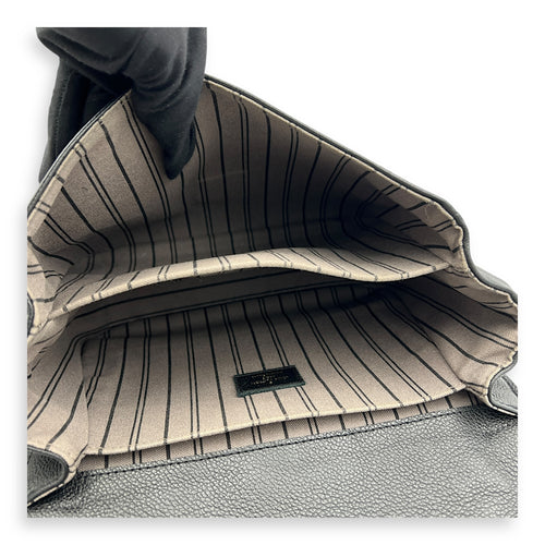 Metis Shoulder Bag Black in Empreinte Leather, Gold hardware