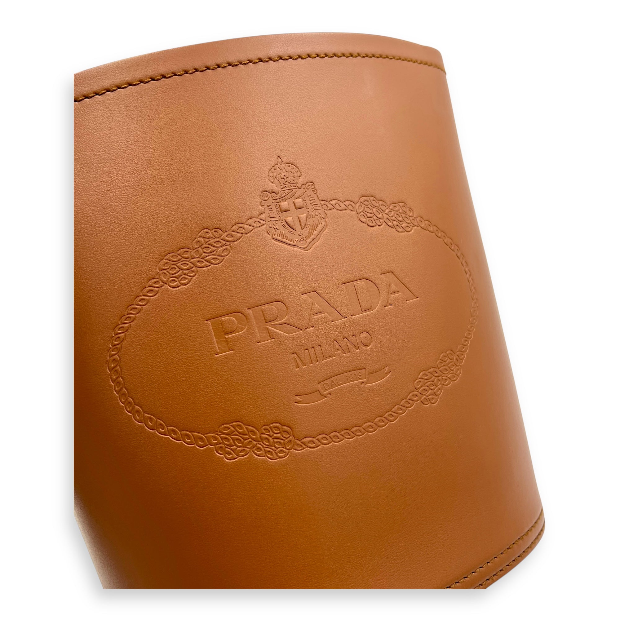 Tambour Brown Bucket Bag in Calfskin, Silver hardware