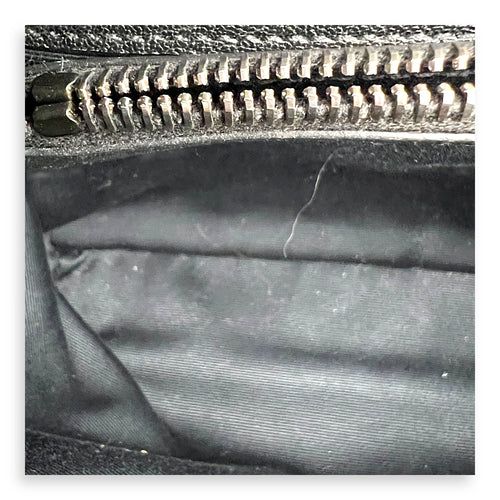 College Medium Black Shoulder Bag in Calfskin, Silver hardware