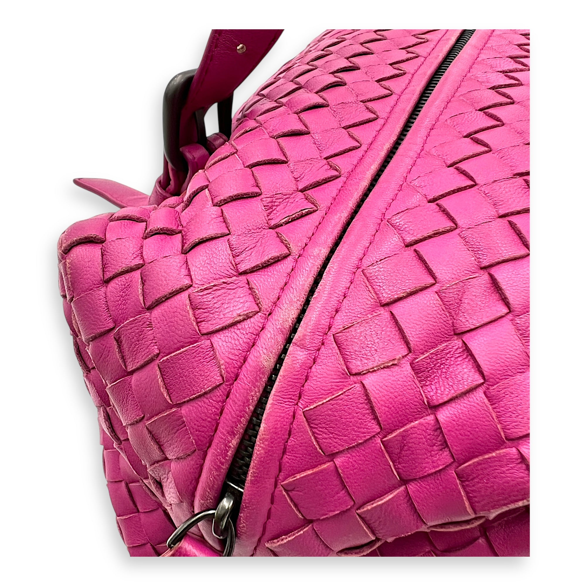 Intrecciato Boston Pink in Nappa Leather, Gunmetal hardware