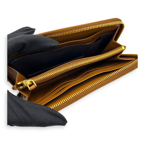 Saffiano Wallet Brown in Saffiano Leather, Gold hardware