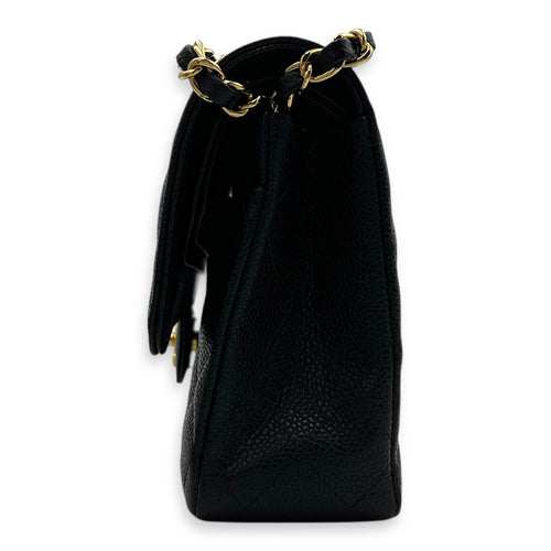 Classic Shoulder Bag Medium Black in Caviar Leather, Gold hardware