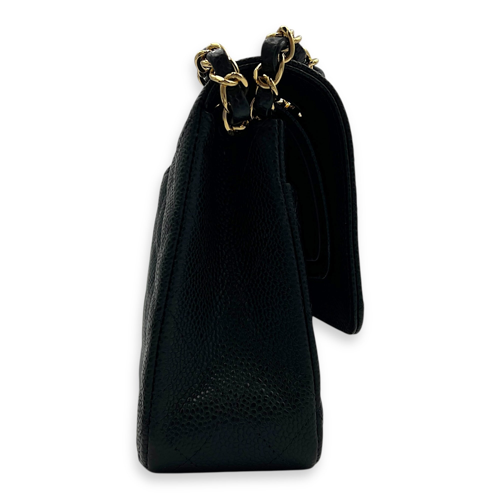 Classic Shoulder Bag Medium Black in Caviar Leather, Gold hardware