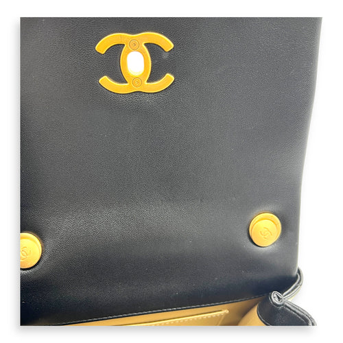 CC 24A Crossbody Bag in Lambskin, Gold hardware
