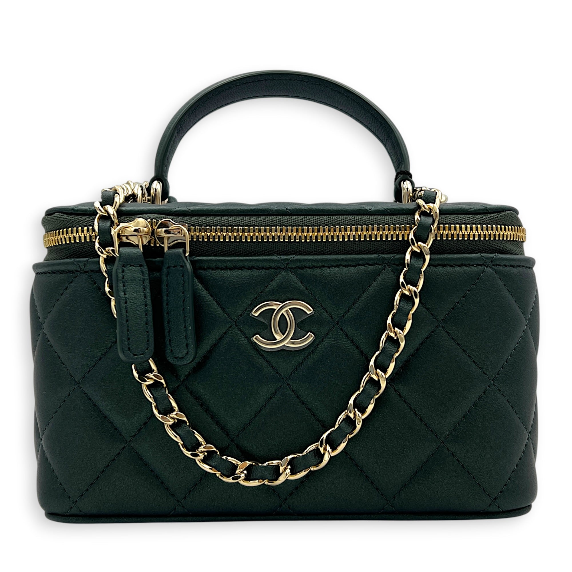 CC Vanity Bag Green in Lambskin, Gold hardware