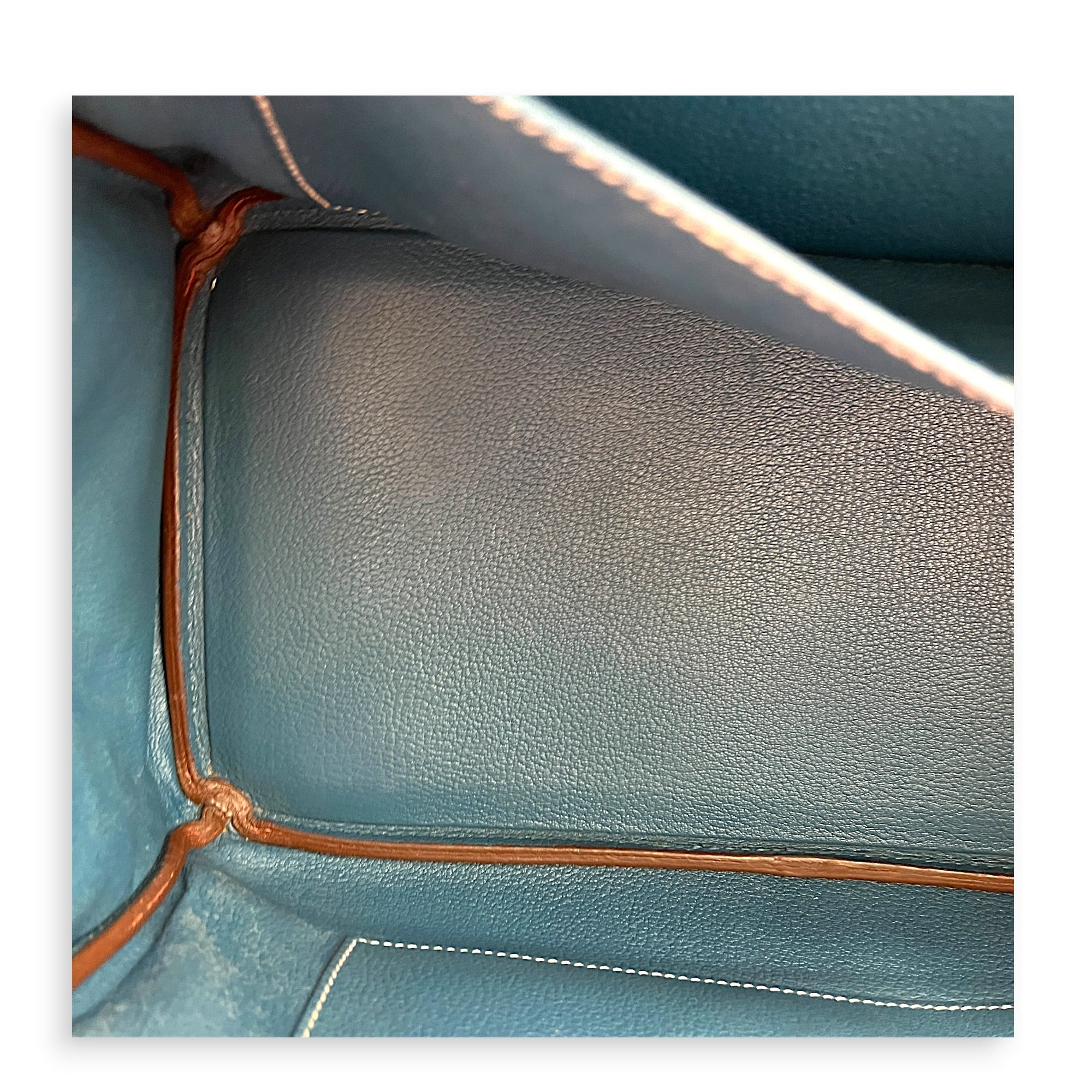 Birkin 35 Rouge Casaque Top Handle Bag in Epsom, Permabrass hardware