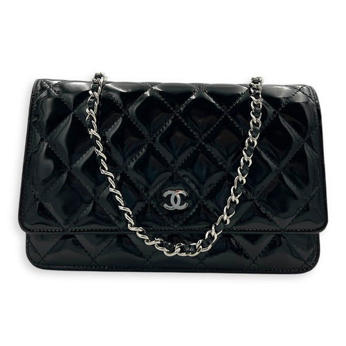 Wallet on Chain Crossbody Bag Black in Patent Leather, Silver hardware