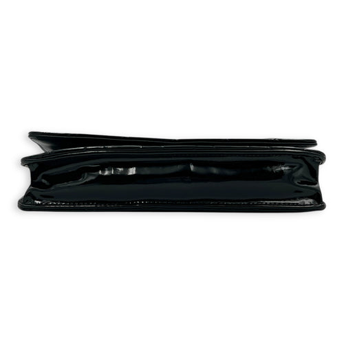 Wallet on Chain Crossbody Bag Black in Patent Leather, Silver hardware