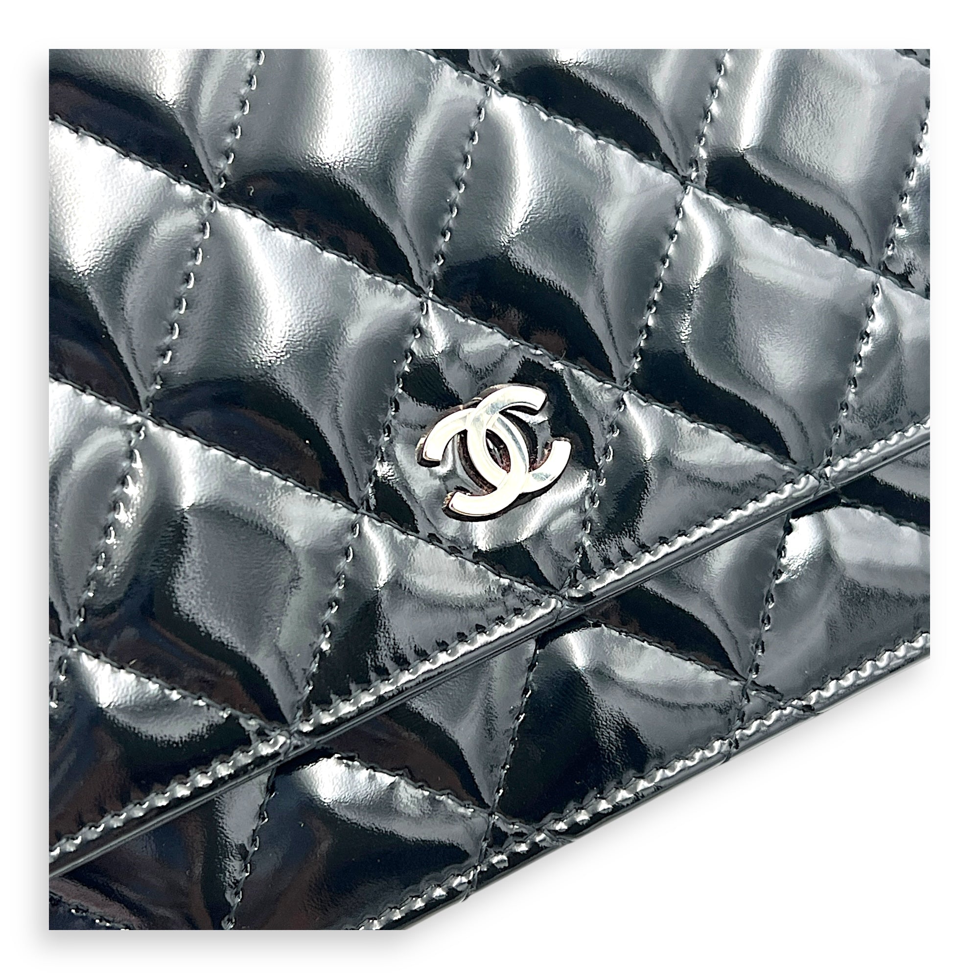Wallet on Chain Crossbody Bag Black in Patent Leather, Silver hardware