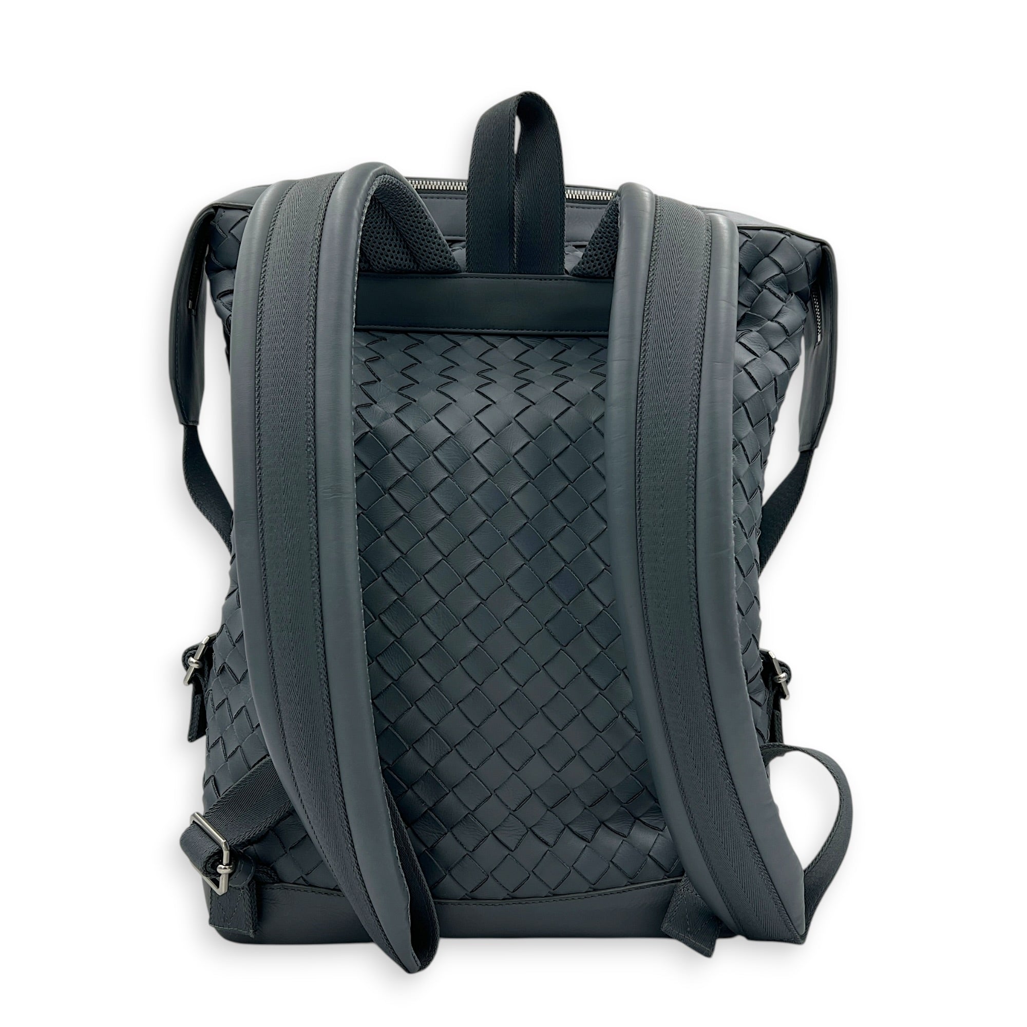 Intrecciato Backpack Grey in Calfskin, Silver hardware
