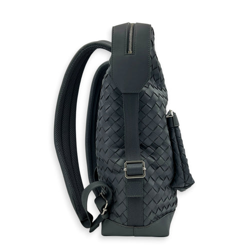 Intrecciato Backpack Grey in Calfskin, Silver hardware