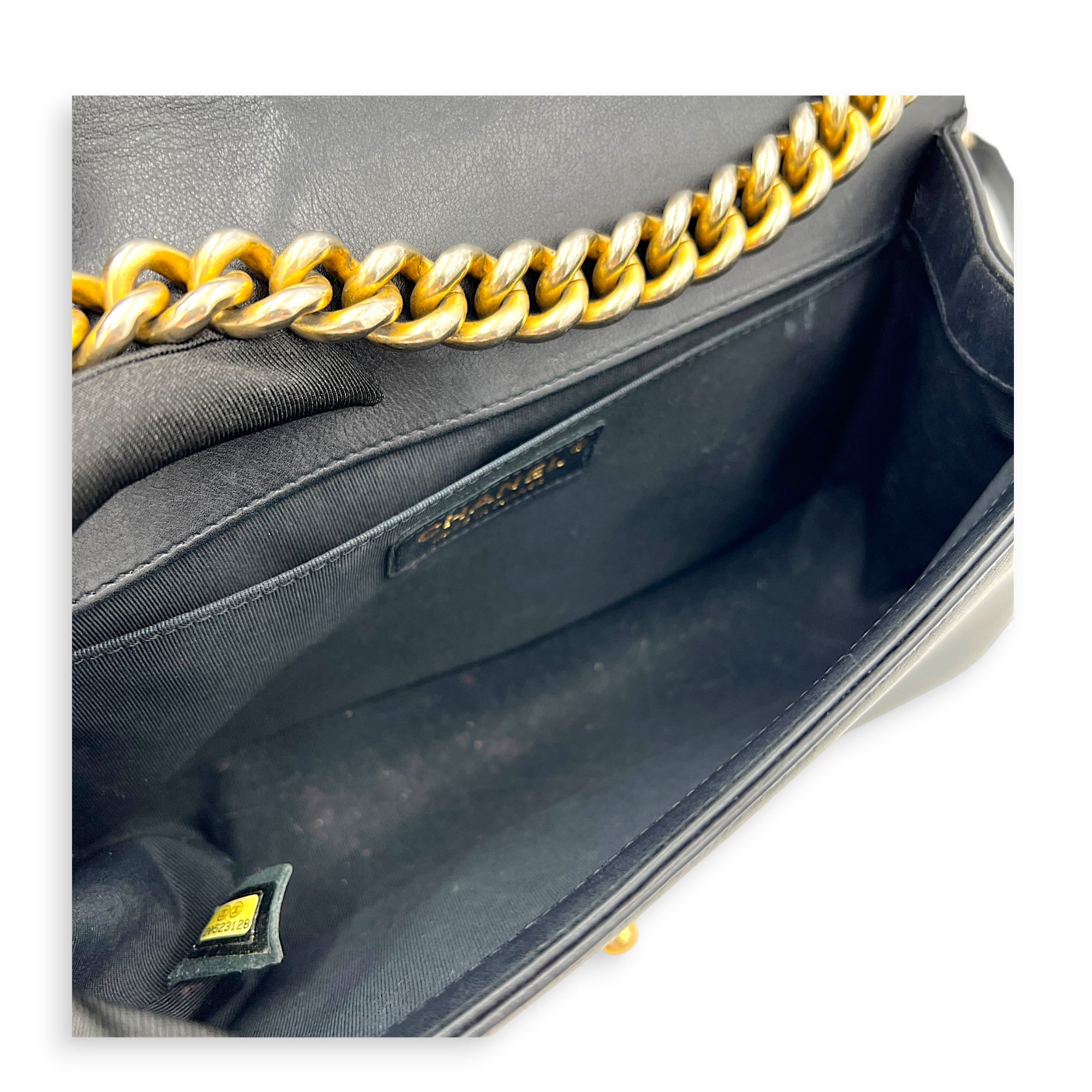 Boy Shoulder Bag Medium Black in Calfskin, Gold hardware