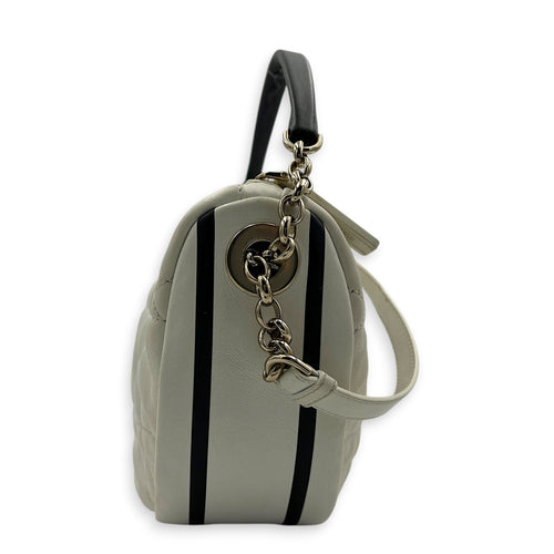Vibes Shoulder Bag White in Lambskin, Mixed hardware