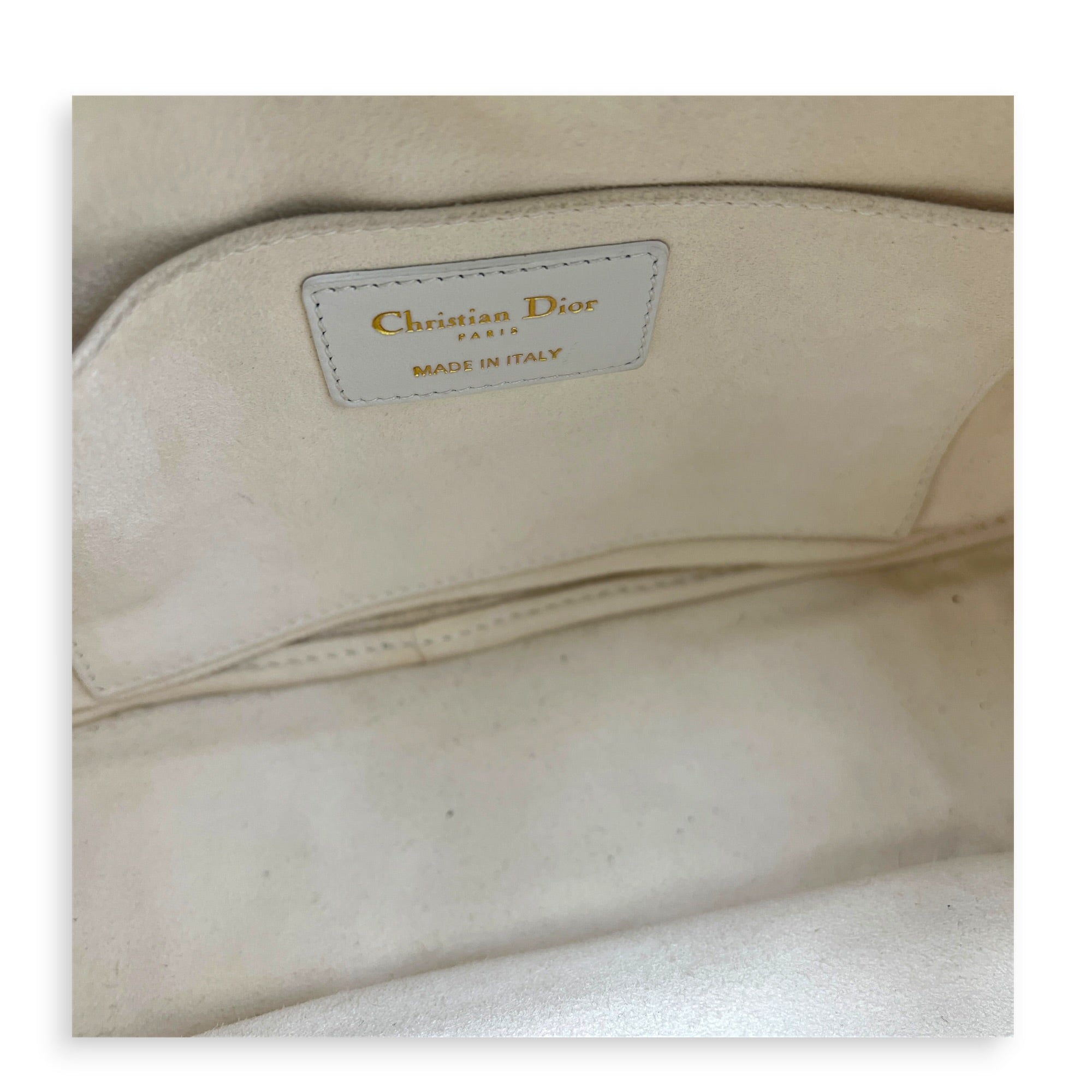 Vibes Shoulder Bag White in Lambskin, Mixed hardware