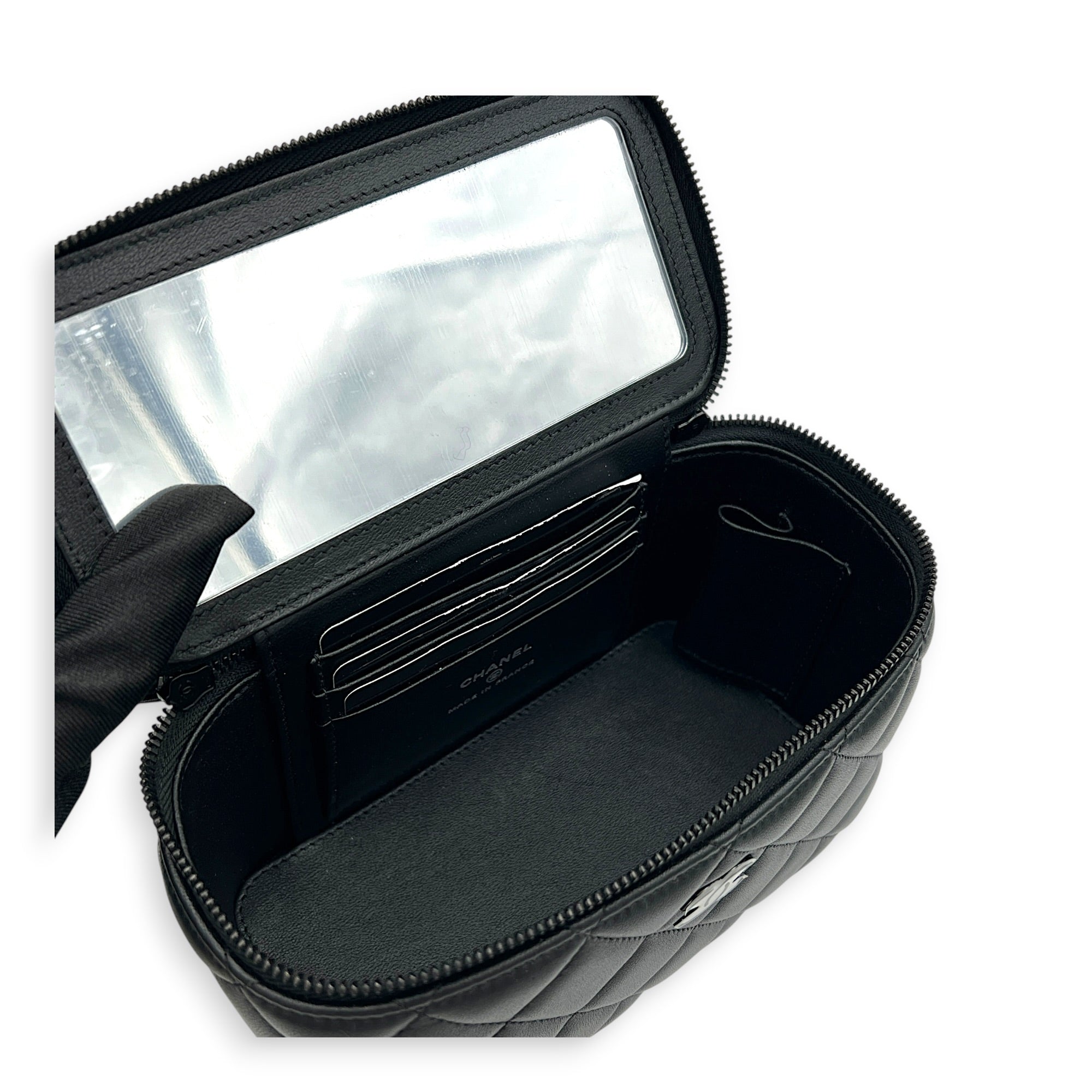 CC Vanity Bag Black in Lambskin, So Black hardware