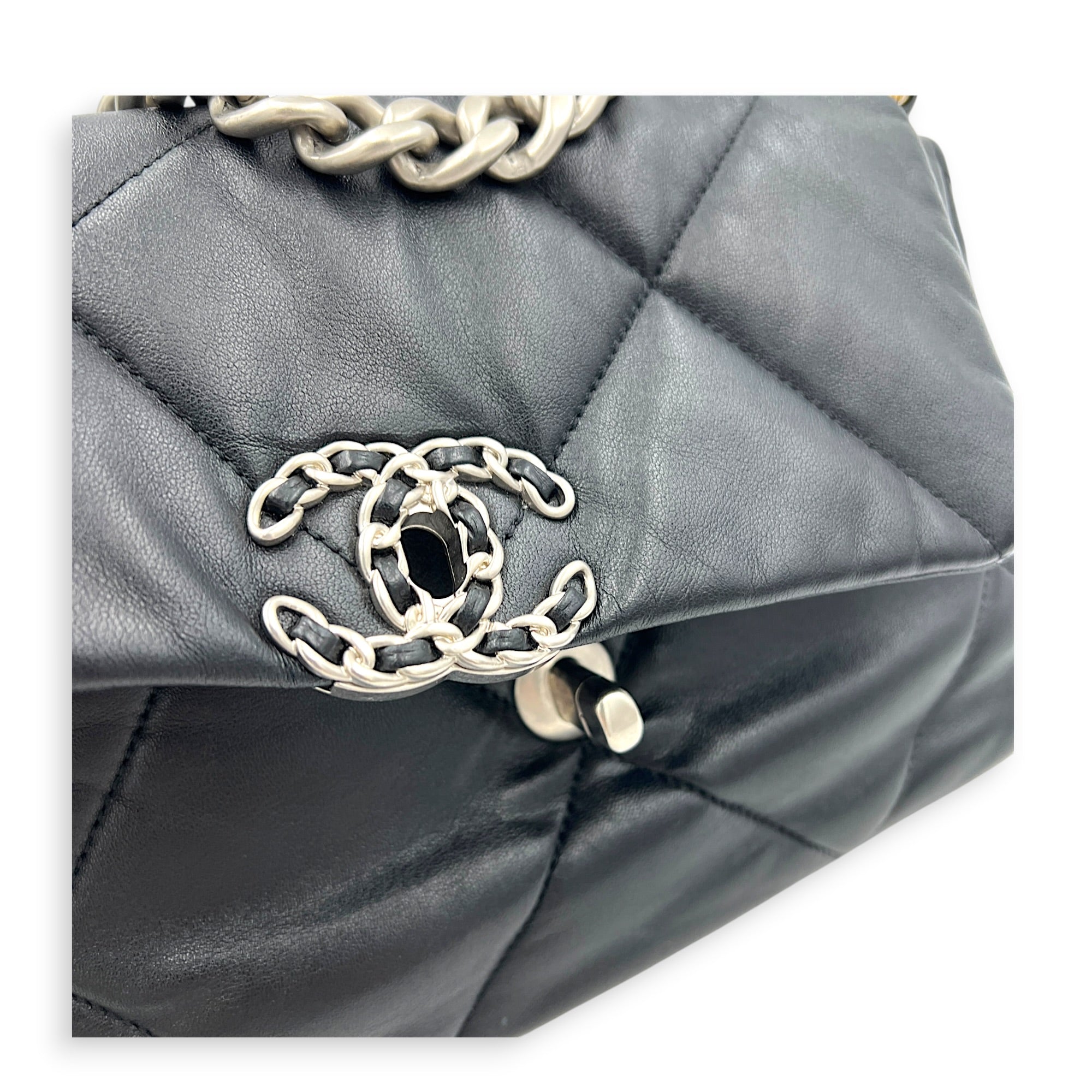 C19 Shoulder Bag Small Black in Lambskin, Silver hardware