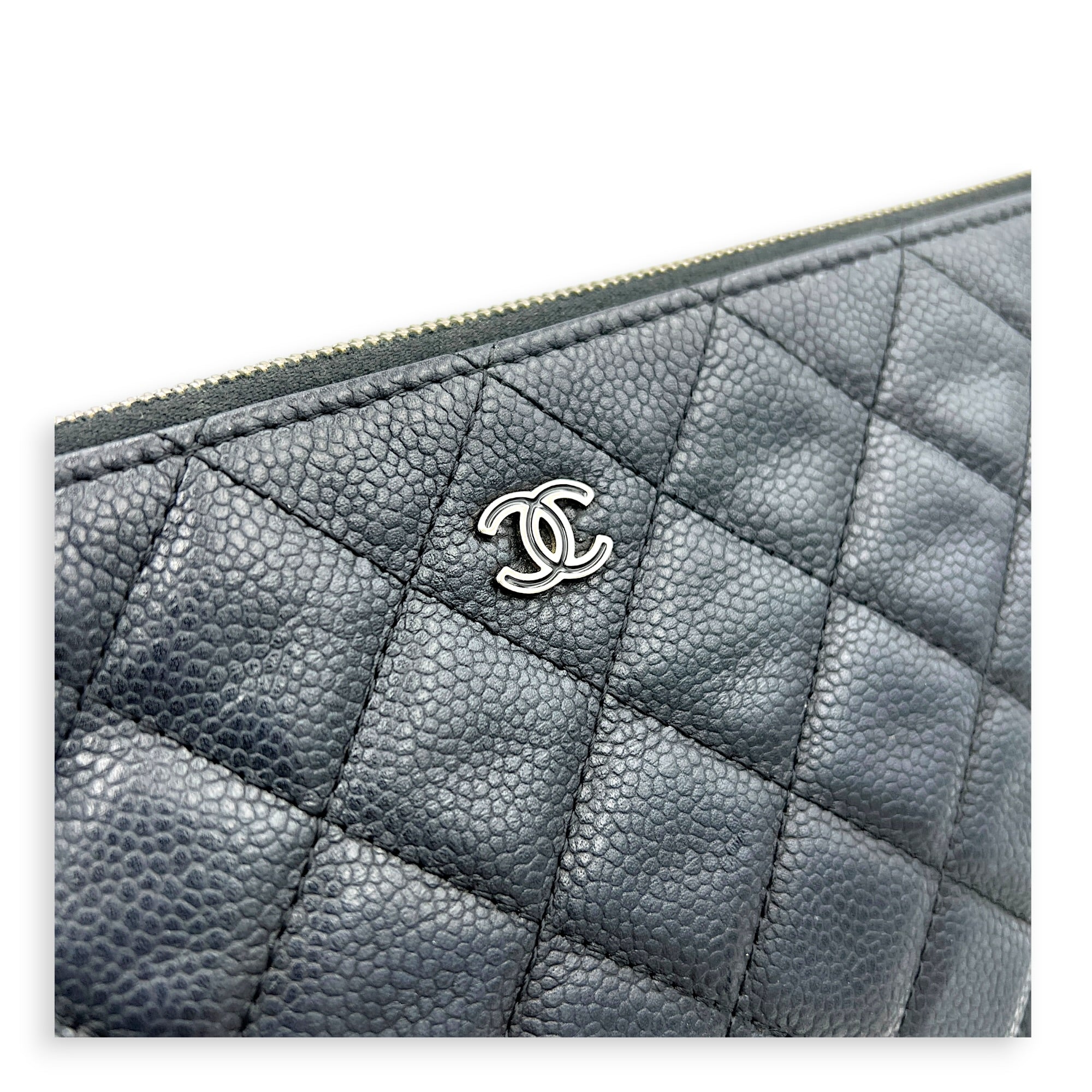 CC Black O Case Pouch in Caviar Leather, Silver hardware