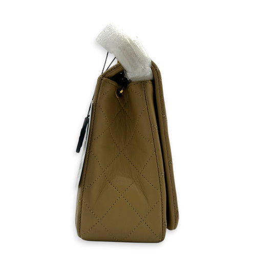 CC Shoulder Bag Beige in Calfskin, Gold hardware