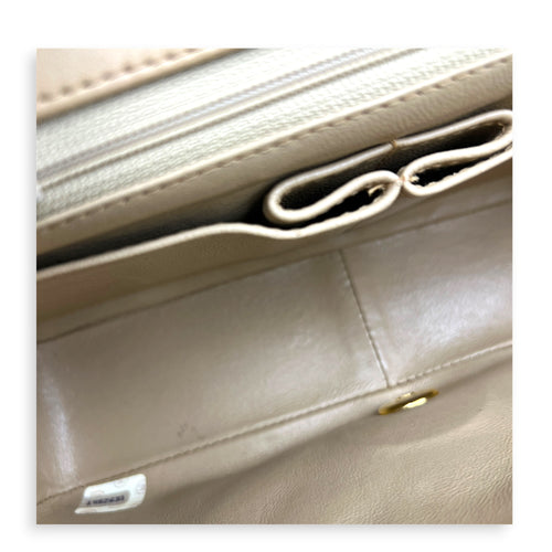 CC Shoulder Bag Beige in Calfskin, Gold hardware