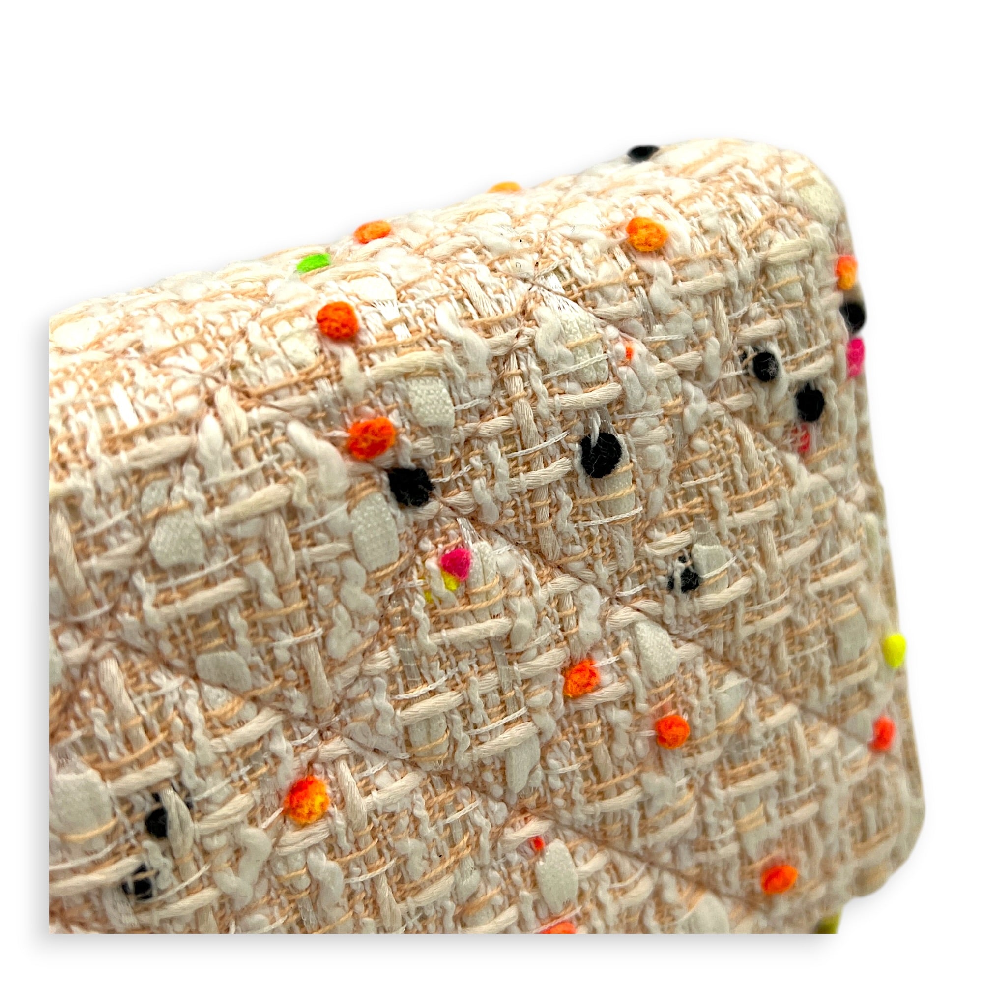 CC Classic Wallet On Chain White in Tweed, Gold hardware